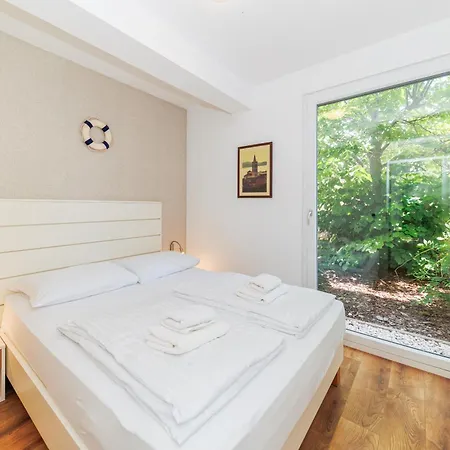 Sunny Side Escape By Belmont Realty Apartamento Petrčane